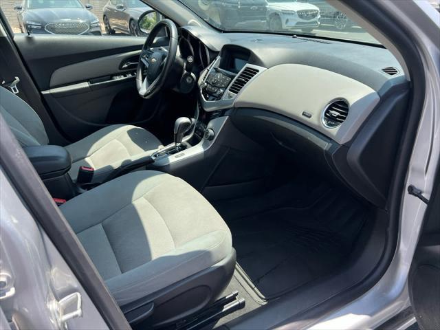 used 2014 Chevrolet Cruze car, priced at $5,499