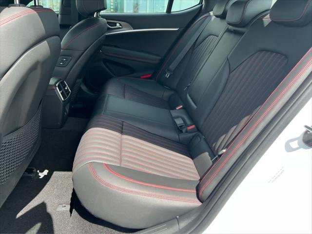 new 2025 Genesis G70 car, priced at $50,405