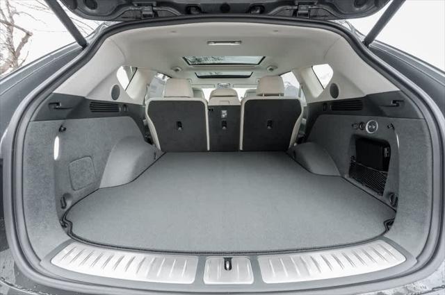 new 2025 Genesis GV80 car, priced at $68,535