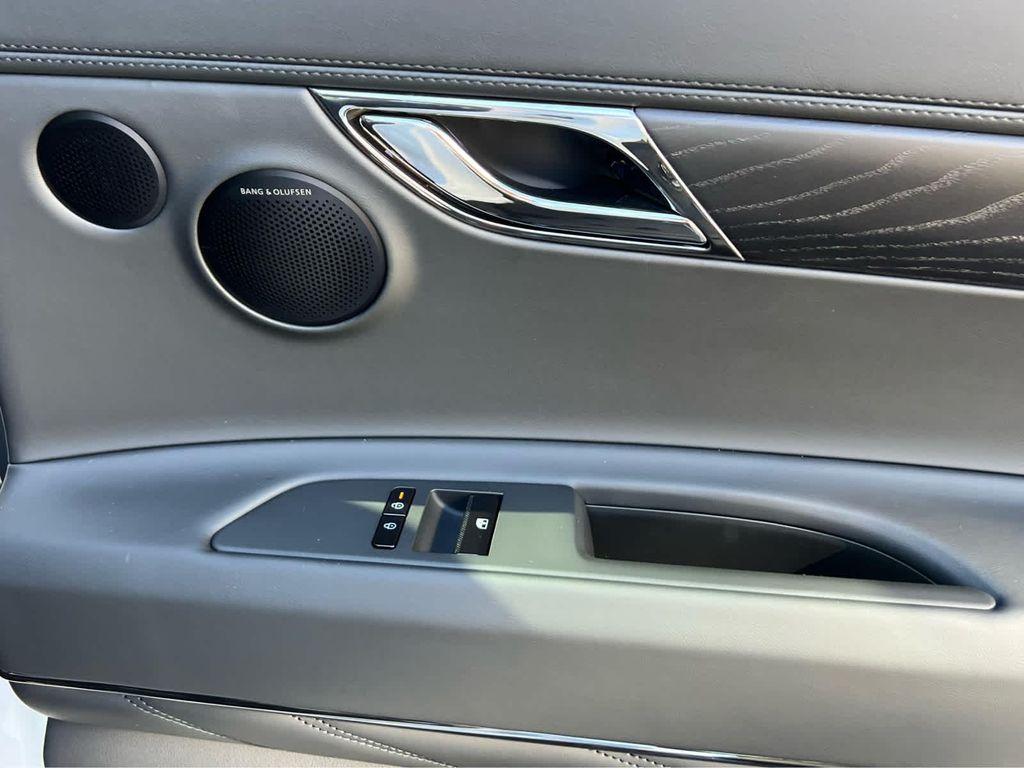 new 2026 Genesis GV80 car, priced at $85,895