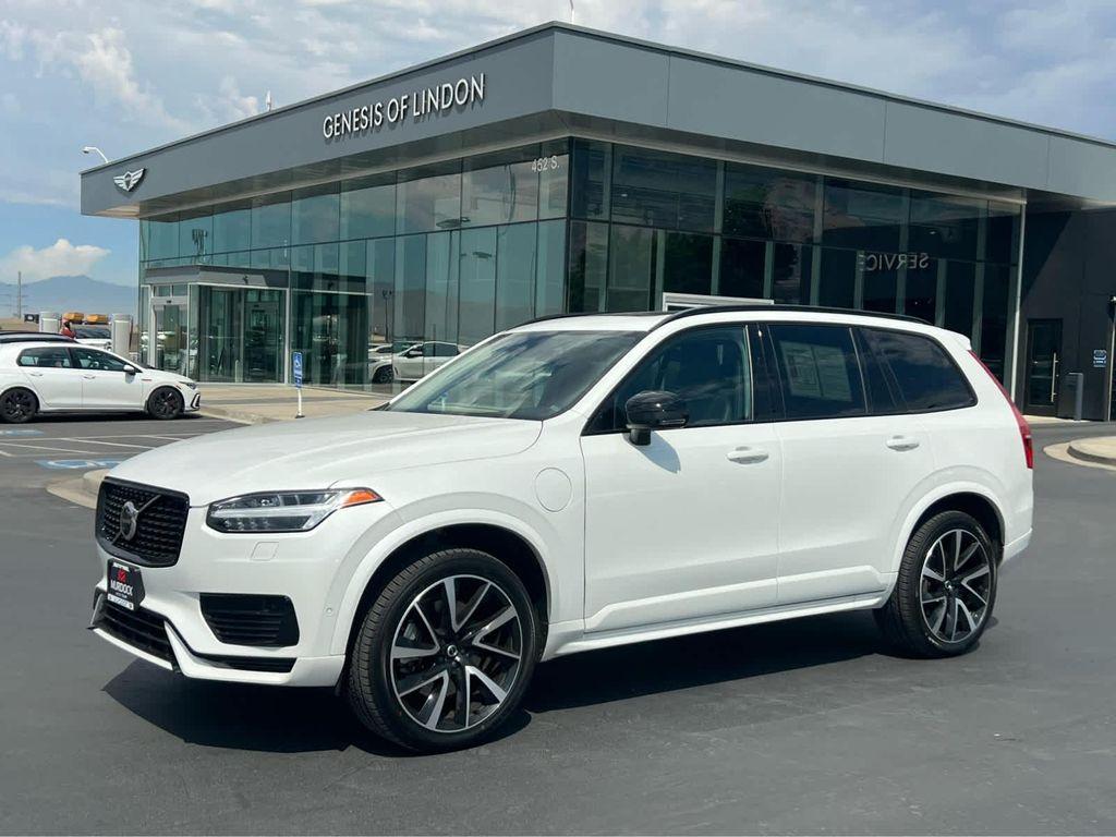 used 2023 Volvo XC90 Recharge Plug-In Hybrid car, priced at $51,999