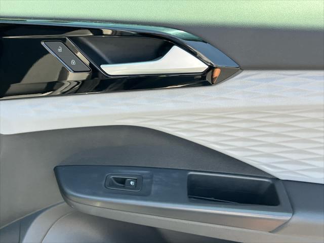 used 2022 Volkswagen Taos car, priced at $16,999
