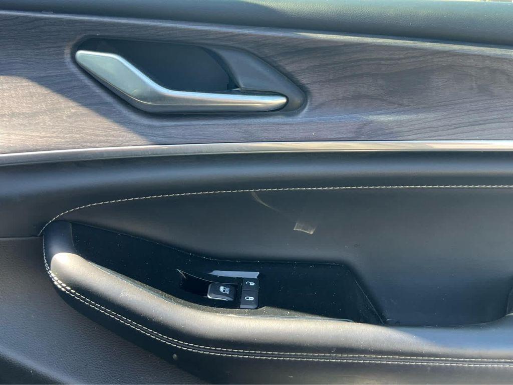 used 2021 Jeep Grand Cherokee L car, priced at $27,895