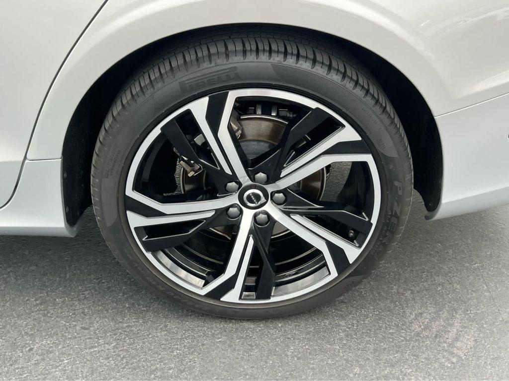 used 2024 Volvo S60 car, priced at $32,999