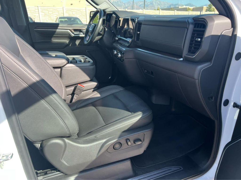 used 2024 GMC Sierra 1500 car, priced at $44,249