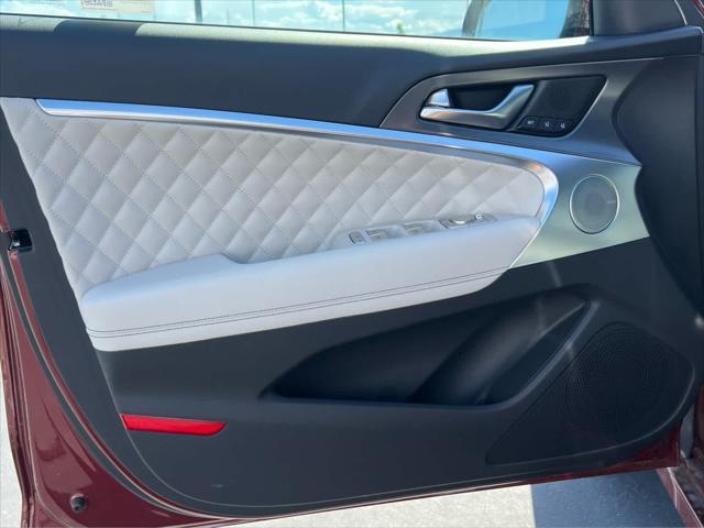 new 2025 Genesis G70 car, priced at $59,450