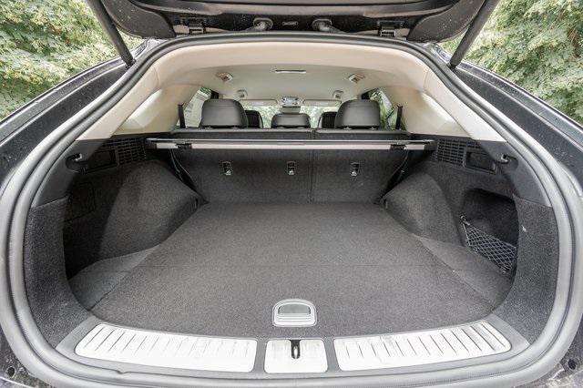 new 2025 Genesis GV70 car