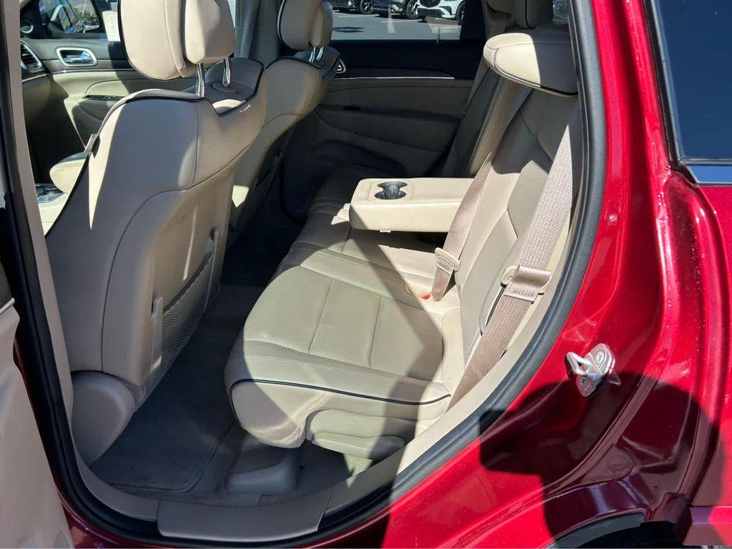 used 2014 Jeep Grand Cherokee car, priced at $12,249