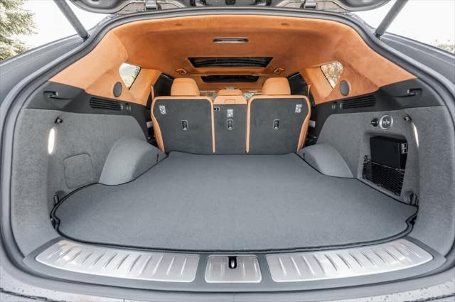 new 2025 Genesis GV80 car, priced at $81,900