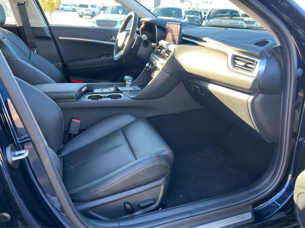 new 2026 Genesis G70 car, priced at $48,105