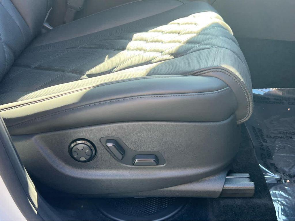 new 2026 Genesis GV80 car, priced at $86,085