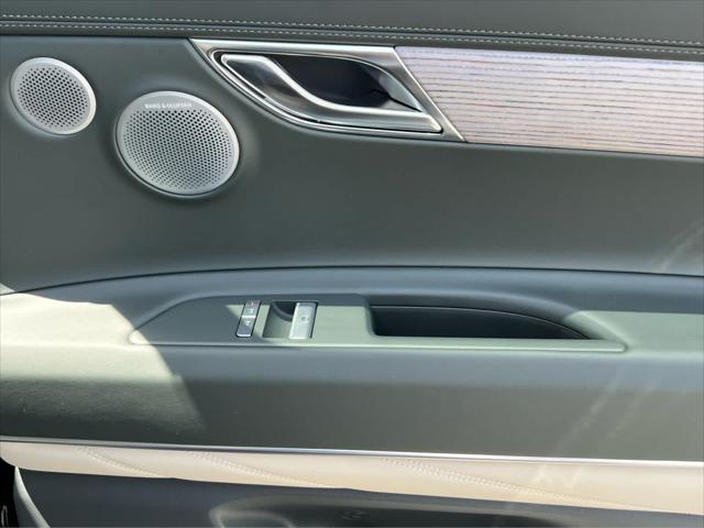 new 2025 Genesis GV80 car, priced at $82,730