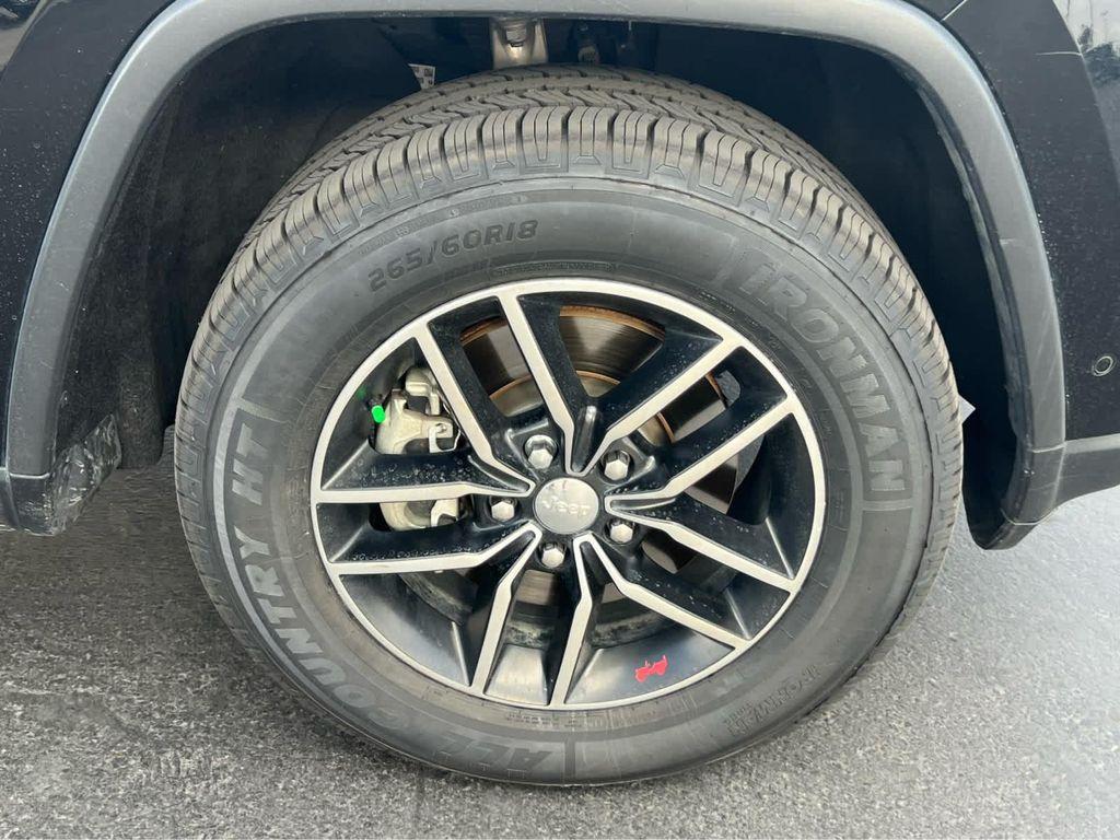 used 2018 Jeep Grand Cherokee car, priced at $19,495