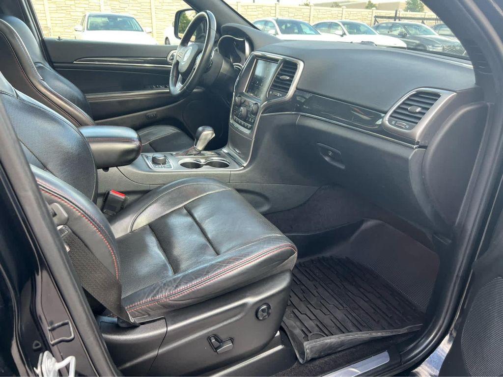 used 2018 Jeep Grand Cherokee car, priced at $19,495