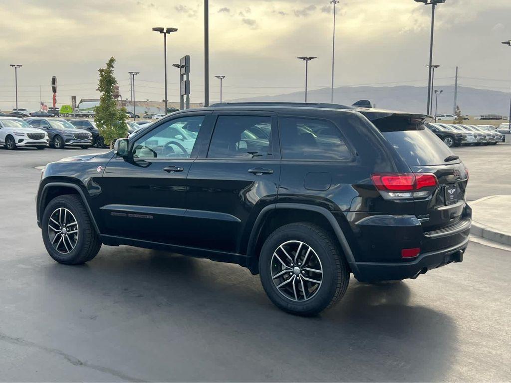 used 2018 Jeep Grand Cherokee car, priced at $19,495