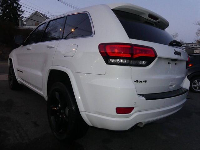 used 2015 Jeep Grand Cherokee car, priced at $11,995