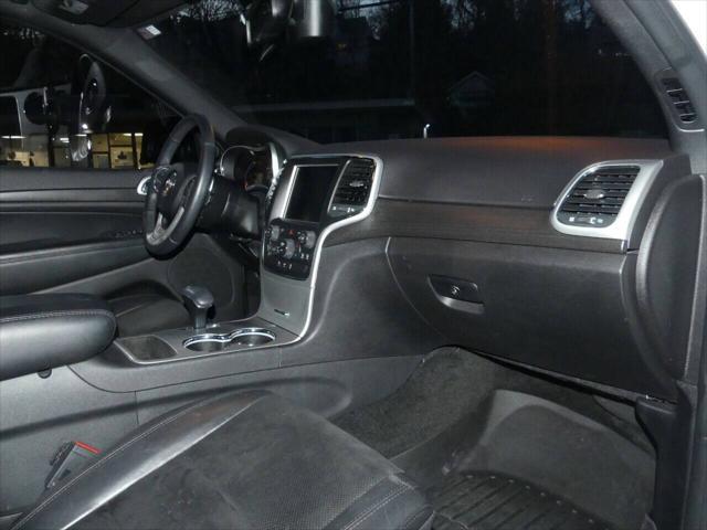 used 2015 Jeep Grand Cherokee car, priced at $11,995