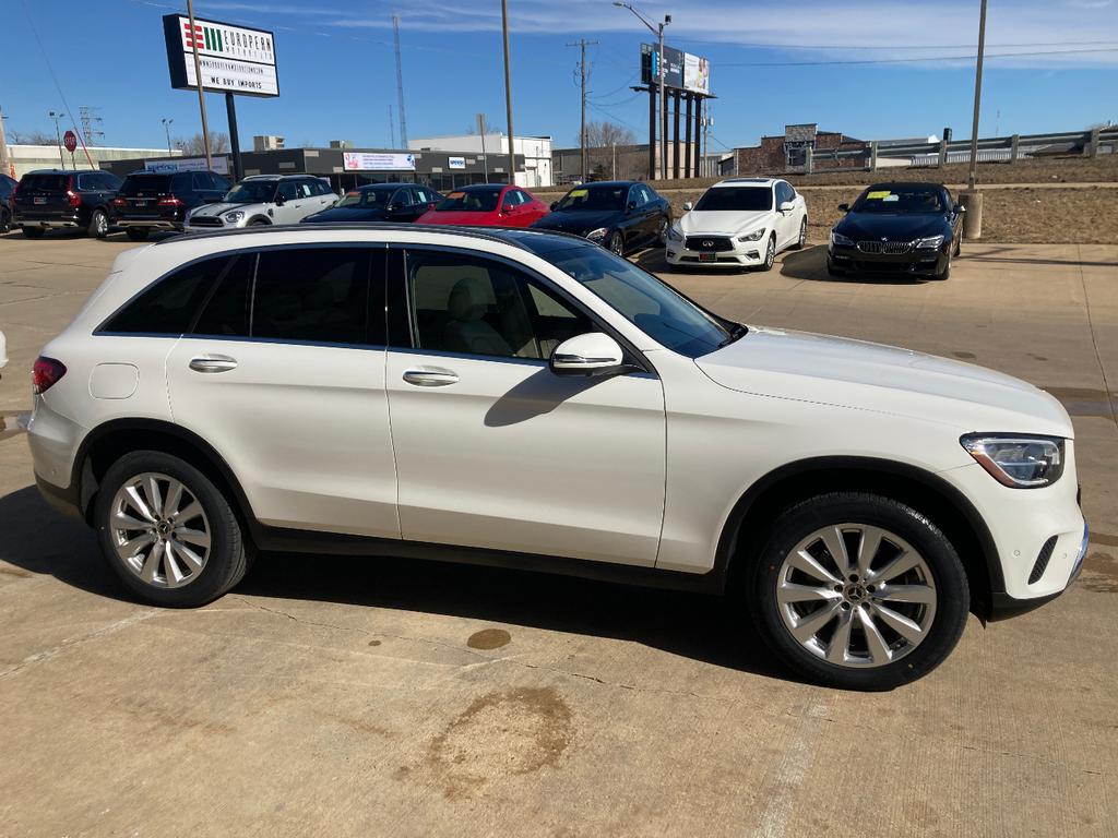 used 2021 Mercedes-Benz GLC 300 car, priced at $31,440