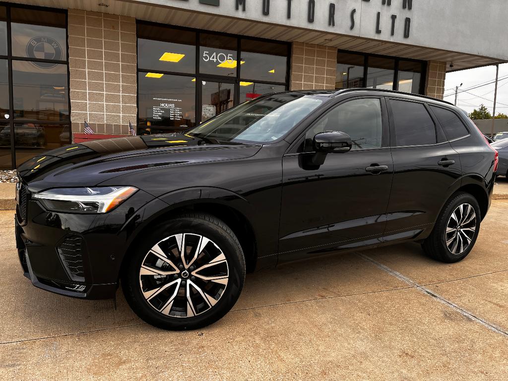 used 2025 Volvo XC60 car, priced at $40,988