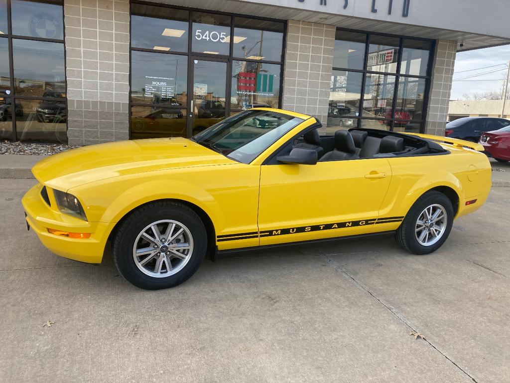 used 2005 Ford Mustang car, priced at $14,980