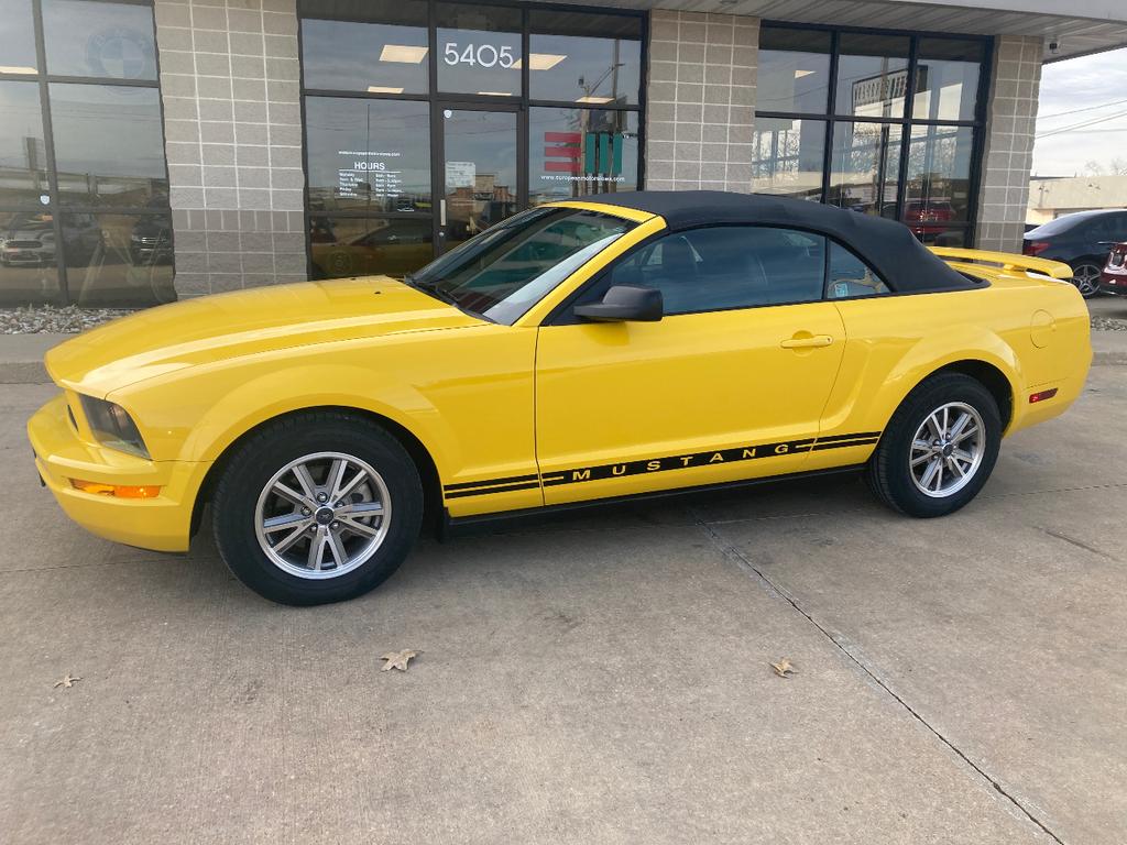 used 2005 Ford Mustang car, priced at $14,980