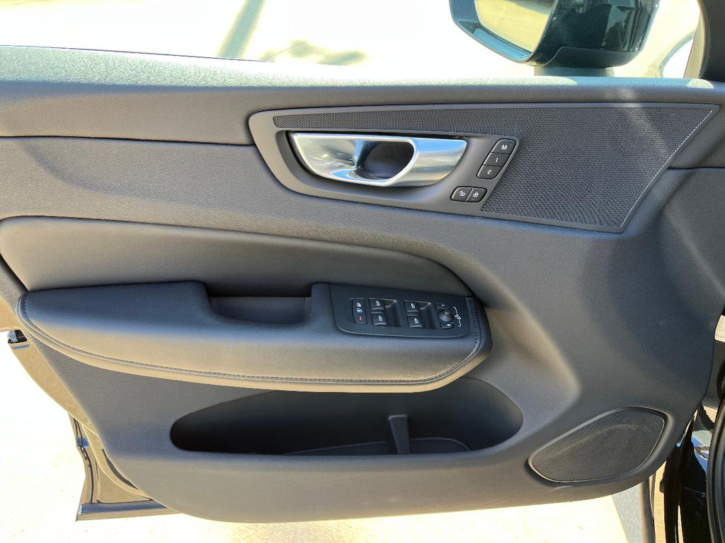 used 2025 Volvo XC60 car, priced at $41,999