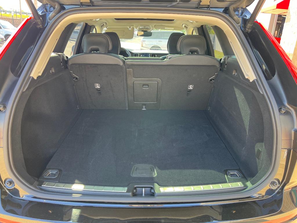 used 2025 Volvo XC60 car, priced at $41,999