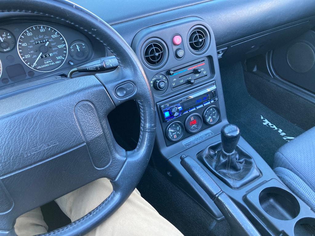 used 1992 Mazda MX-5 Miata car, priced at $14,880