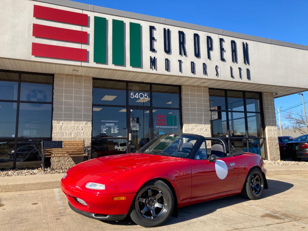 used 1992 Mazda MX-5 Miata car, priced at $14,880