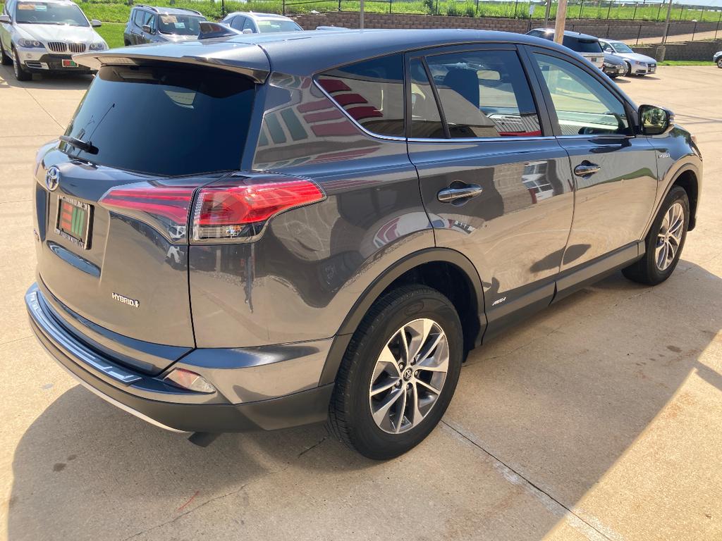 used 2018 Toyota RAV4 Hybrid car, priced at $18,440