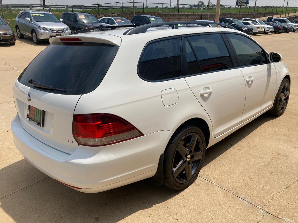 used 2013 Volkswagen Jetta SportWagen car, priced at $13,880