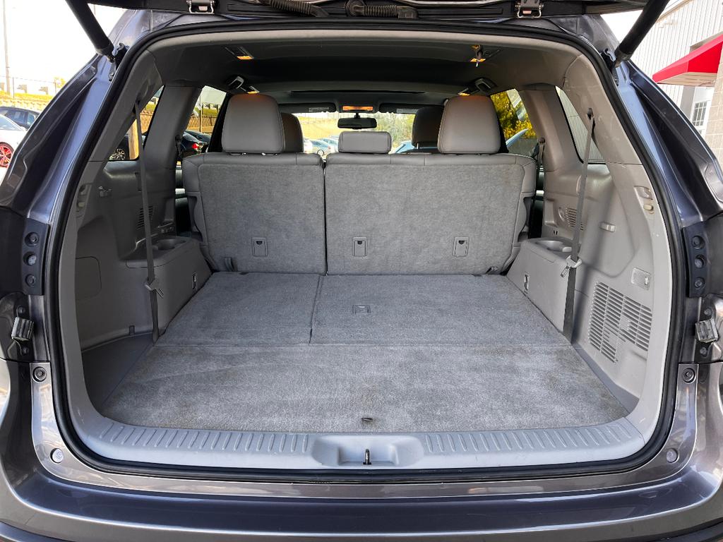 used 2016 Toyota Highlander car, priced at $14,440