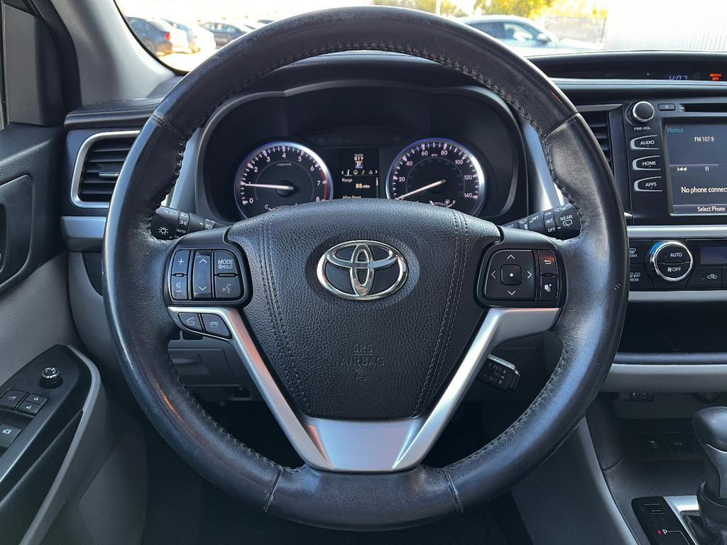 used 2016 Toyota Highlander car, priced at $14,440