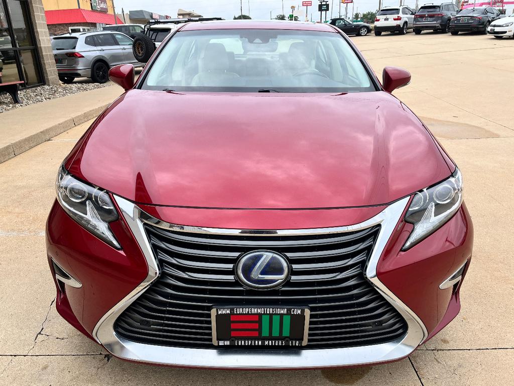 used 2016 Lexus ES 300h car, priced at $17,492
