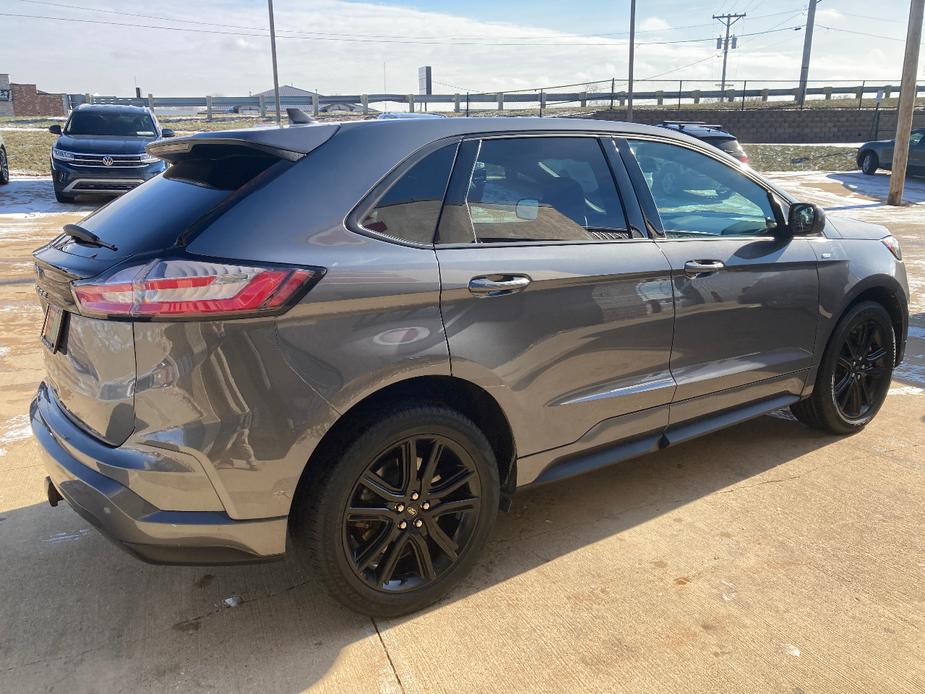 used 2022 Ford Edge car, priced at $28,880