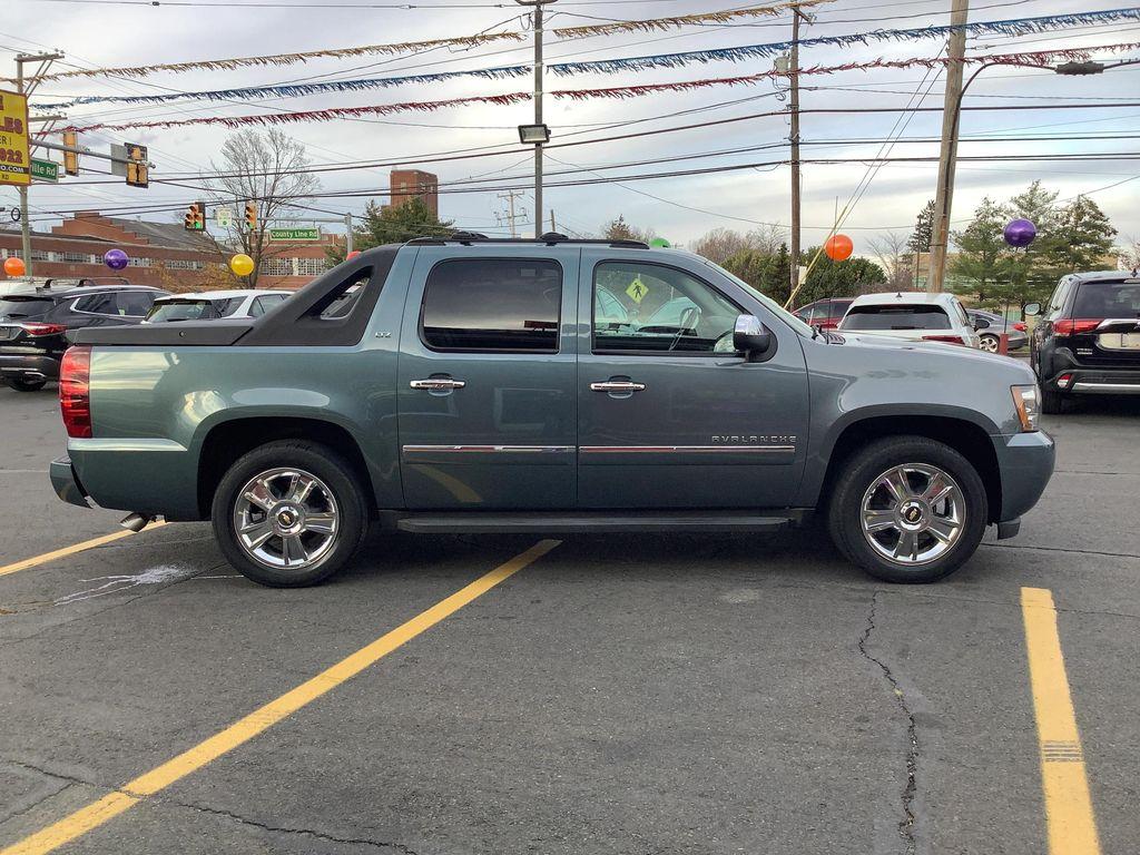 used 2010 Chevrolet Avalanche car, priced at $7,995
