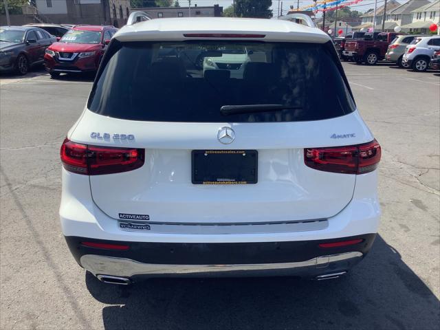 used 2020 Mercedes-Benz GLB 250 car, priced at $25,995