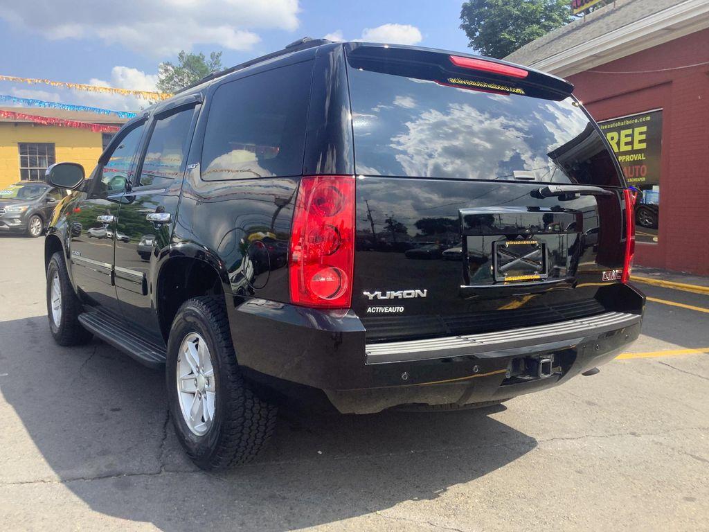 used 2013 GMC Yukon car, priced at $14,995