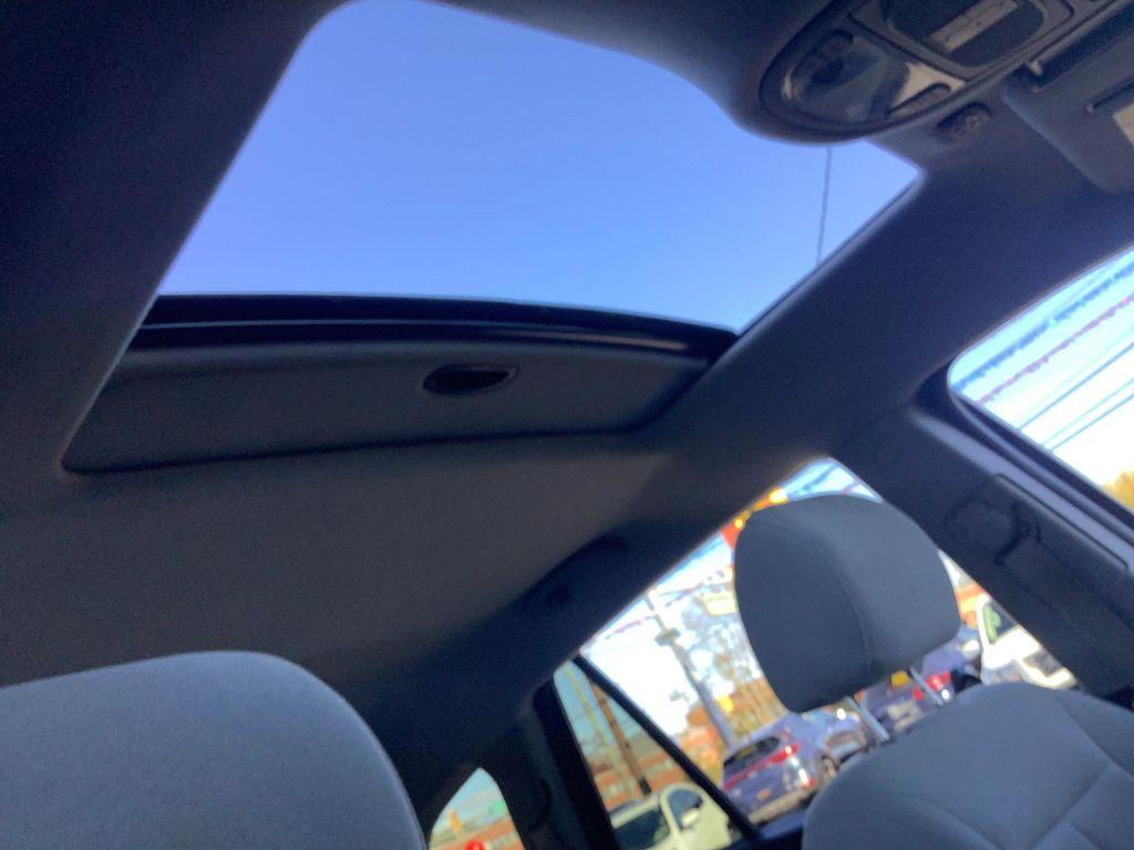 used 2009 Hyundai Santa Fe car, priced at $5,995