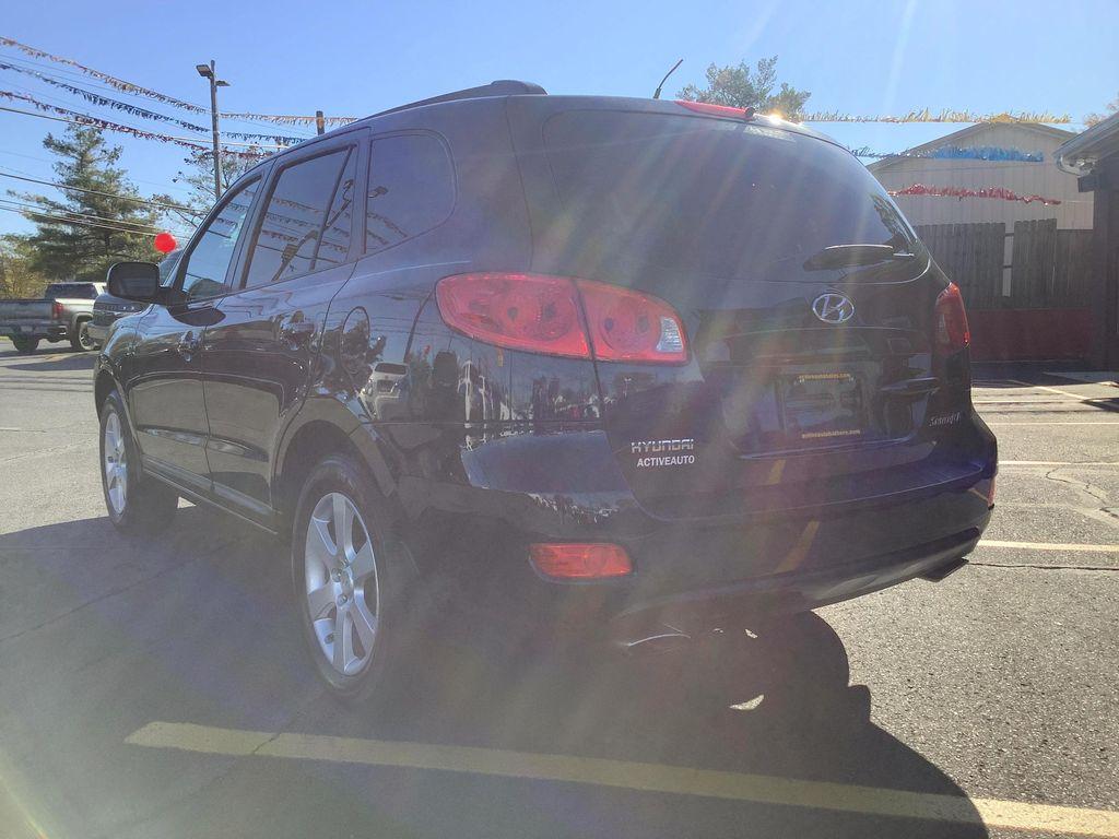 used 2009 Hyundai Santa Fe car, priced at $5,995