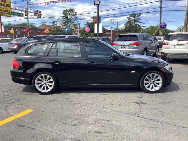 used 2011 BMW 328 car, priced at $9,995