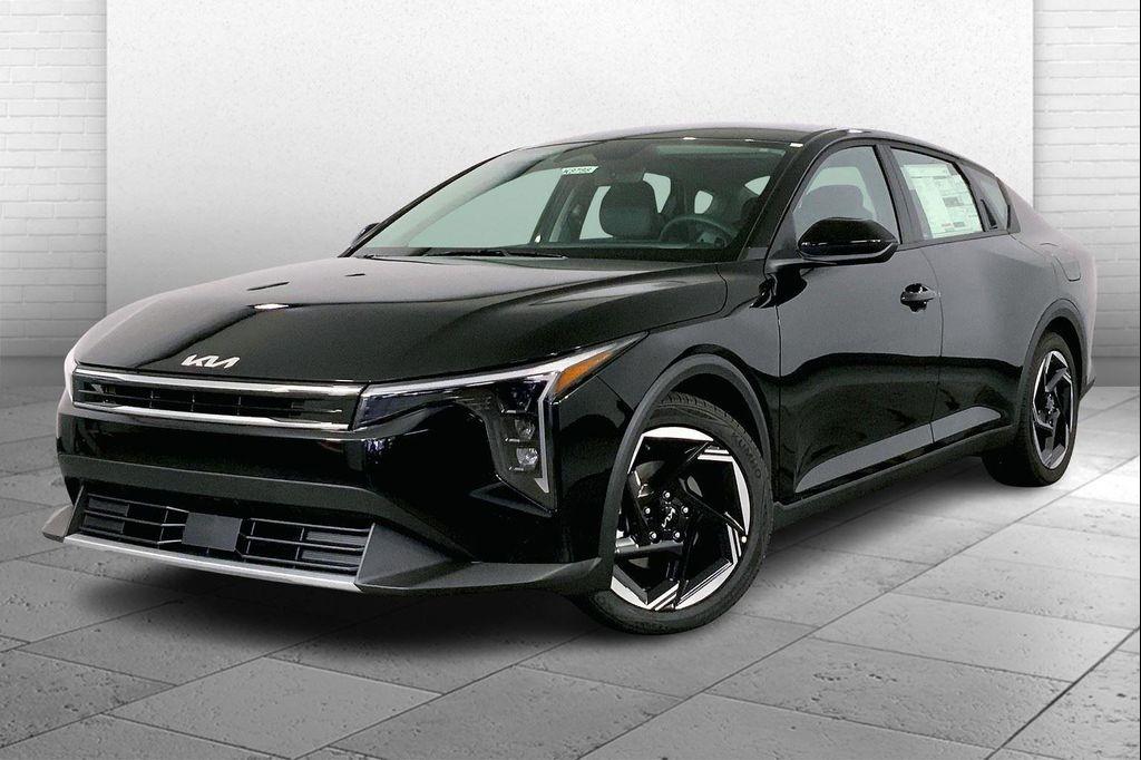 new 2025 Kia K4 car, priced at $25,165