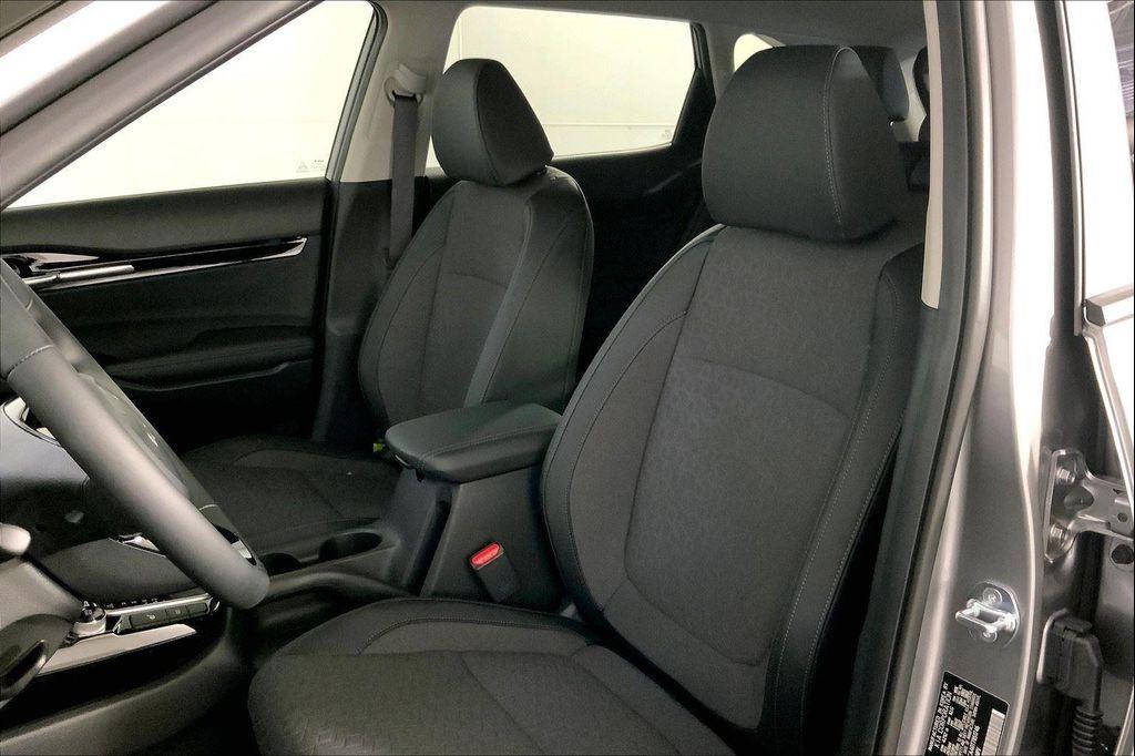 new 2026 Kia Seltos car, priced at $27,035
