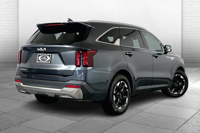 used 2024 Kia Sorento car, priced at $27,600