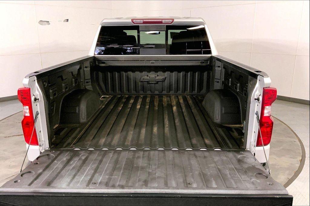 used 2021 Chevrolet Silverado 1500 car, priced at $33,599
