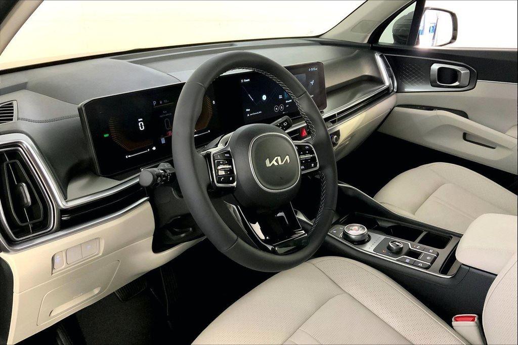 new 2025 Kia Sorento Hybrid car, priced at $41,221