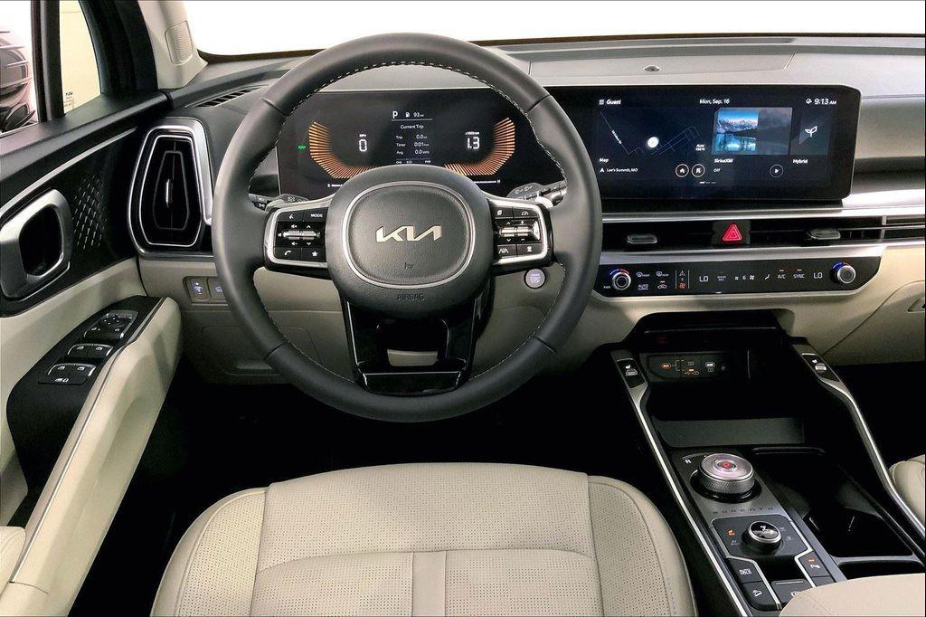 new 2025 Kia Sorento Hybrid car, priced at $41,221