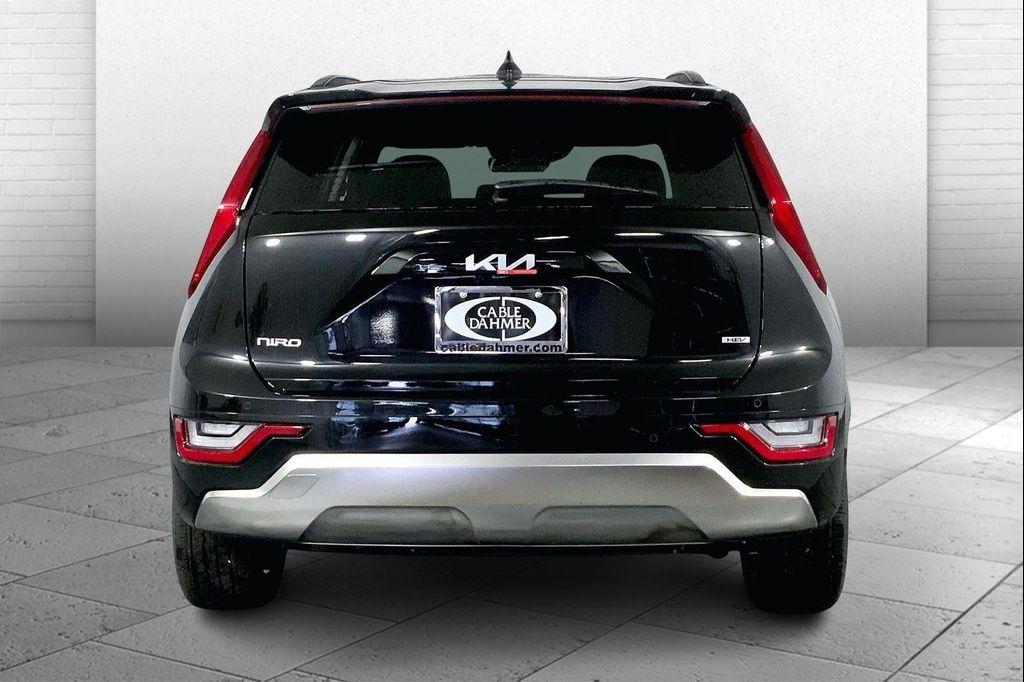 new 2025 Kia Niro car, priced at $35,487