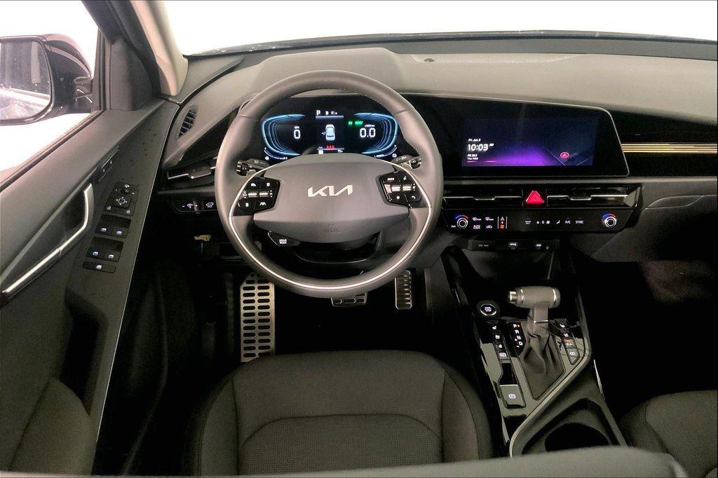 new 2025 Kia Niro car, priced at $35,487