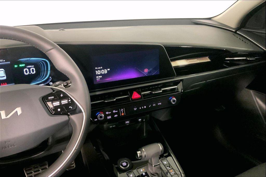 new 2025 Kia Niro car, priced at $35,487